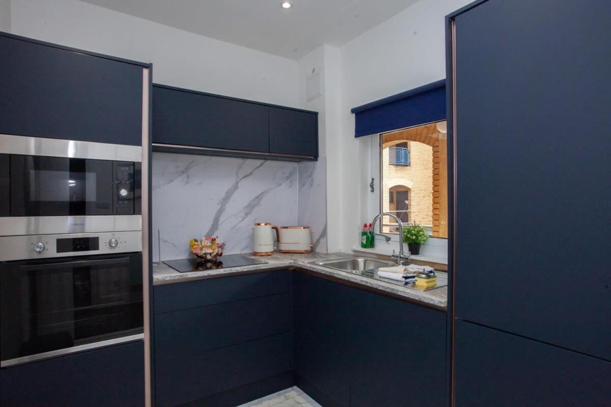 Newly Renovated City Apartment グラスゴー エクステリア 写真