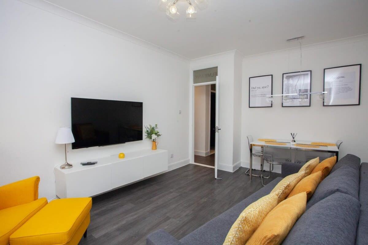 Newly Renovated City Apartment グラスゴー エクステリア 写真